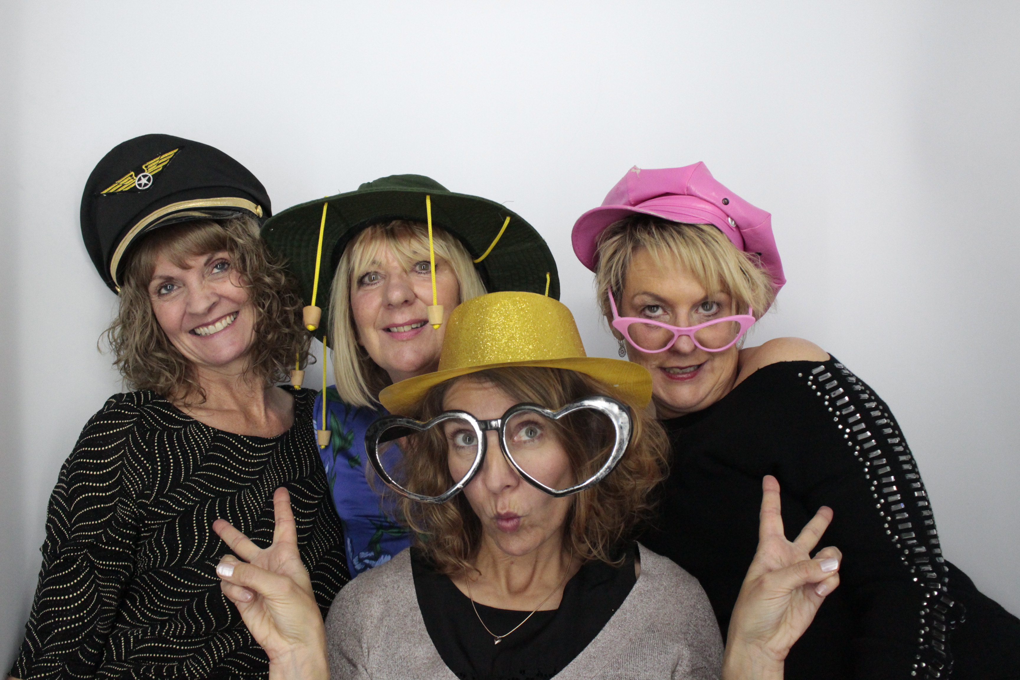 Dorothy's 90th Birthday | View more photos from the event at gallery.myphotoboothexperience.co.uk/u/MyPhotoBoothExperienceLtd/Dorothys-90th-Birthday
